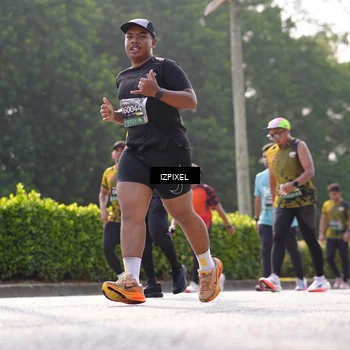 Runner Photo 6561241