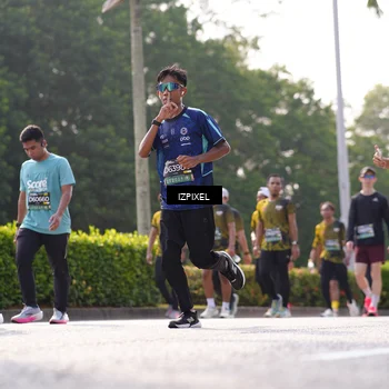 Runner Photo 6561256