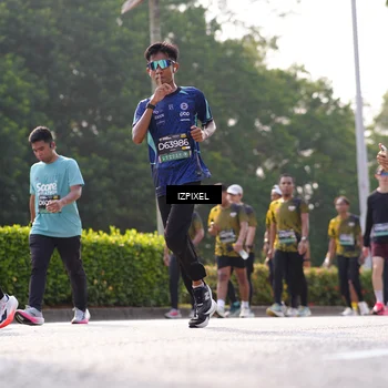 Runner Photo 6561258