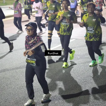 Runner Photo 6561352