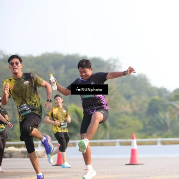 Runner Photo 6561375