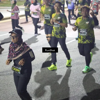 Runner Photo 6561376