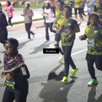 Runner Photo 6561395