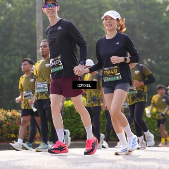 Runner Photo 6561400