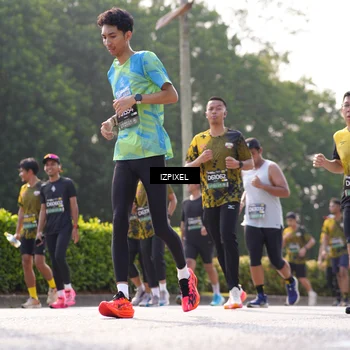 Runner Photo 6561421