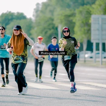 Runner Photo 6561428