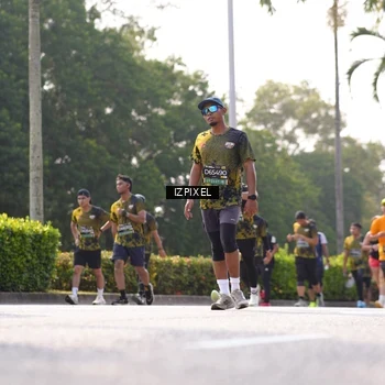 Runner Photo 6561439