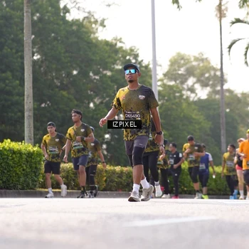 Runner Photo 6561440
