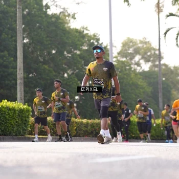Runner Photo 6561443