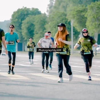 Runner Photo 6561459