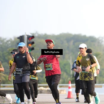 Runner Photo 6561603