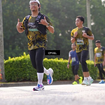 Runner Photo 6561621