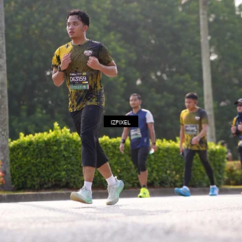Runner Photo 6561631