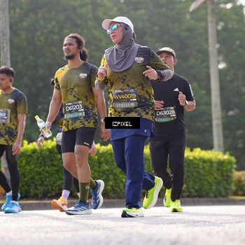 Runner Photo 6561658