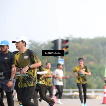 Runner Photo 6561674