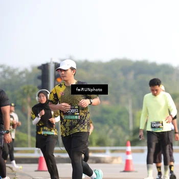 Runner Photo 6561692
