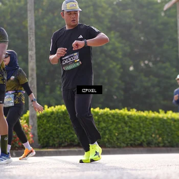 Runner Photo 6561700