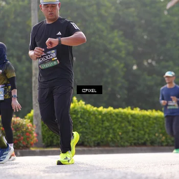 Runner Photo 6561710
