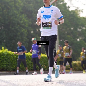 Runner Photo 6561772