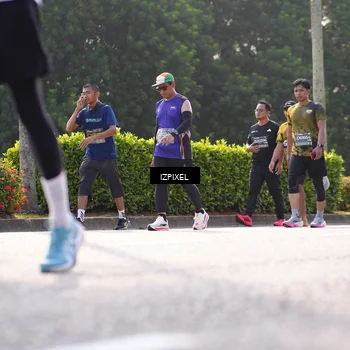 Runner Photo 6561778