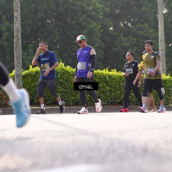 Runner Photo 6561801