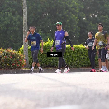 Runner Photo 6561807
