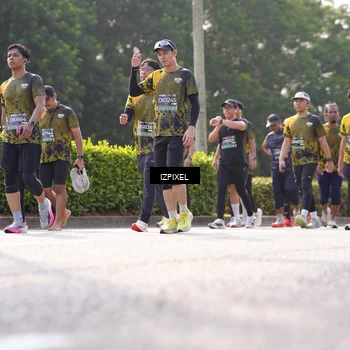 Runner Photo 6561845