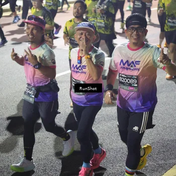 Runner Photo 6561849