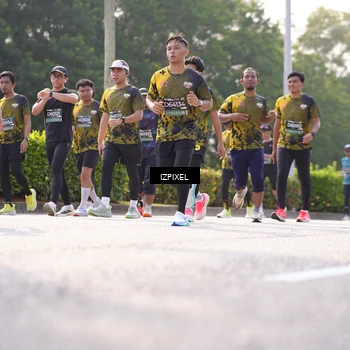 Runner Photo 6561865
