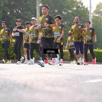 Runner Photo 6561874