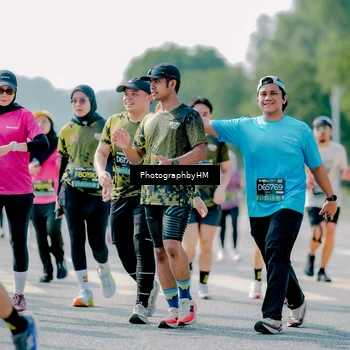 Runner Photo 6561875