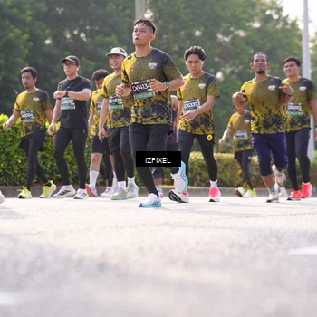 Runner Photo 6561876