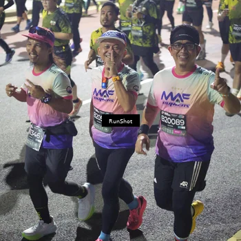 Runner Photo 6561891