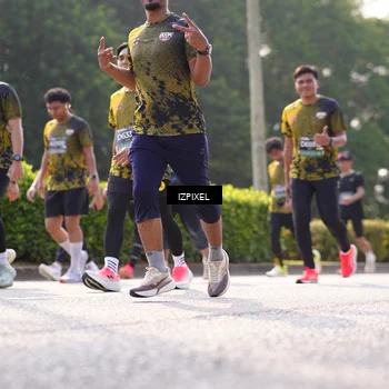 Runner Photo 6561917