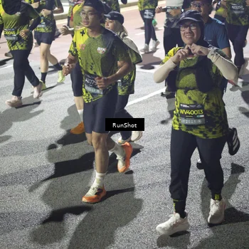 Runner Photo 6561918