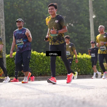 Runner Photo 6561983