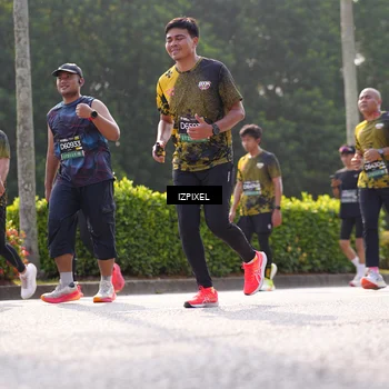 Runner Photo 6561995