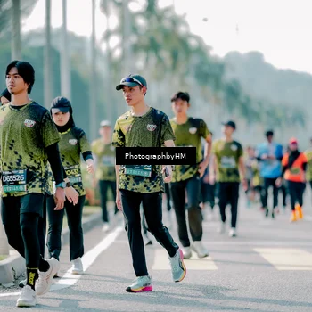 Runner Photo 6562021