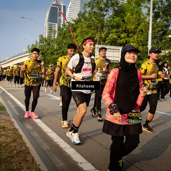 Runner Photo 6562022