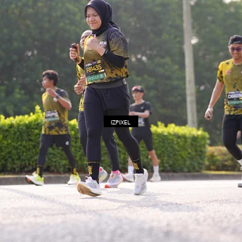 Runner Photo 6562034