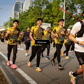 Runner Photo 6562037