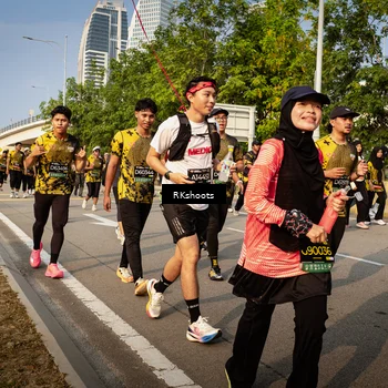 Runner Photo 6562040