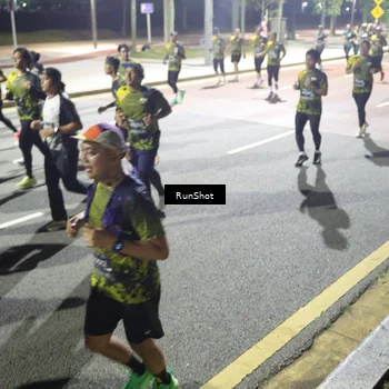 Runner Photo 6562072