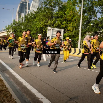 Runner Photo 6562075