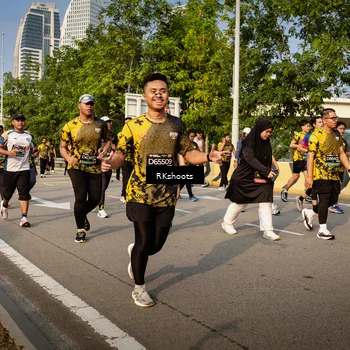 Runner Photo 6562135