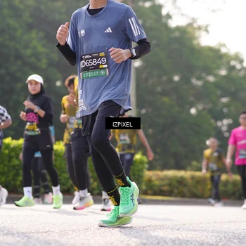 Runner Photo 6562153