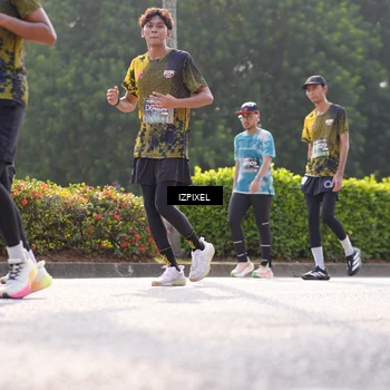Runner Photo 6562227