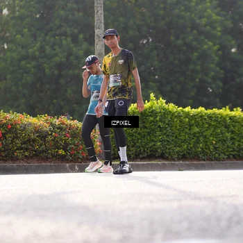 Runner Photo 6562244
