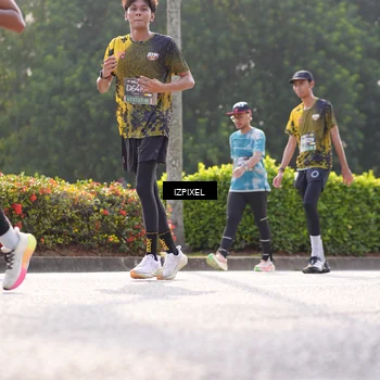 Runner Photo 6562256