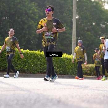 Runner Photo 6562317